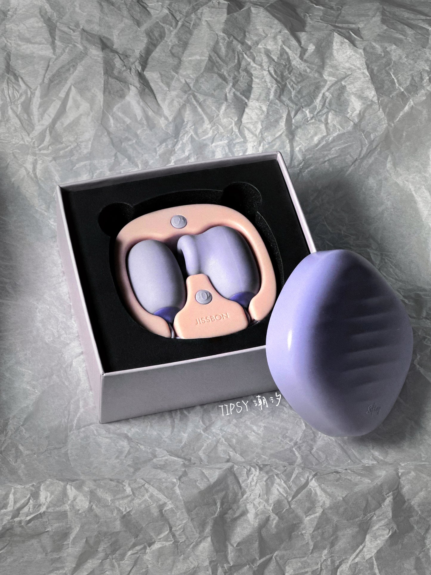 TIPSY - Jissbon Vacuum Sucking and Strong Vibrator Lightweight Vibrating Egg Sex Toy for Woman